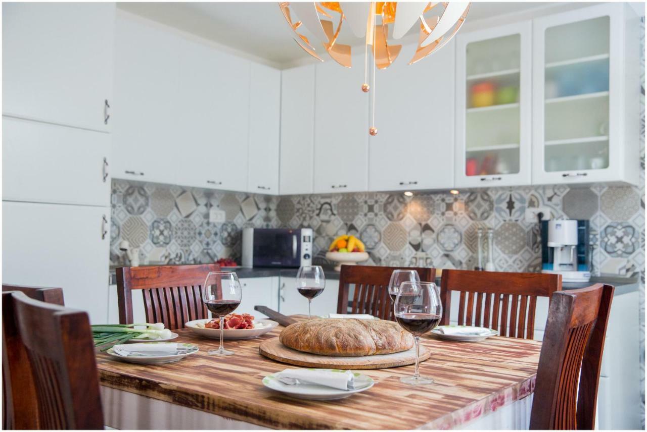 House Mellifera Hotel Razvode Ngoại thất bức ảnh